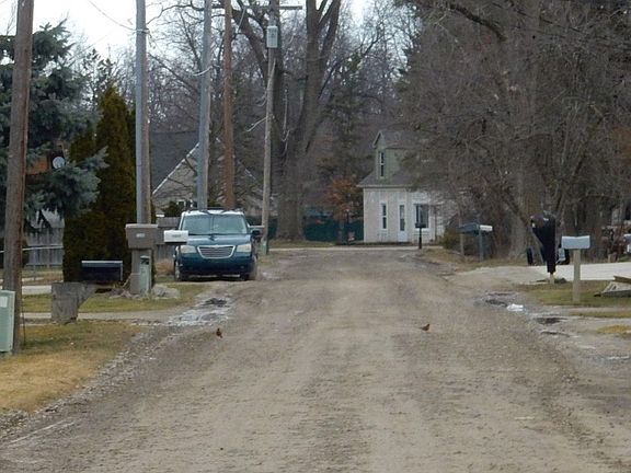 4th image of 11488 Elmdale Rd