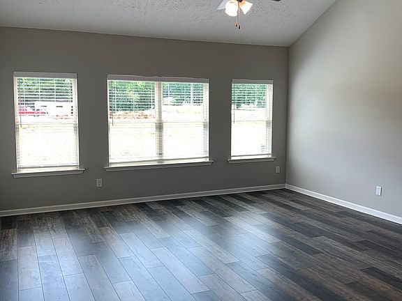 4th image of 335 Longhorn Dr #L-123