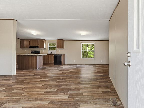 2nd image of 23 Warrior Creek Church Rd