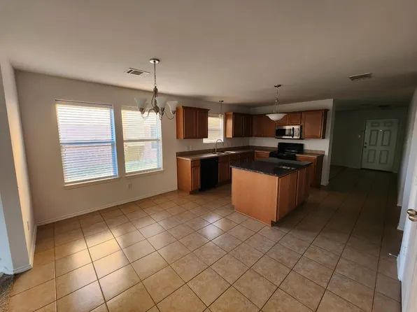 1203 Pine Forest Dr, Princeton, TX 75407