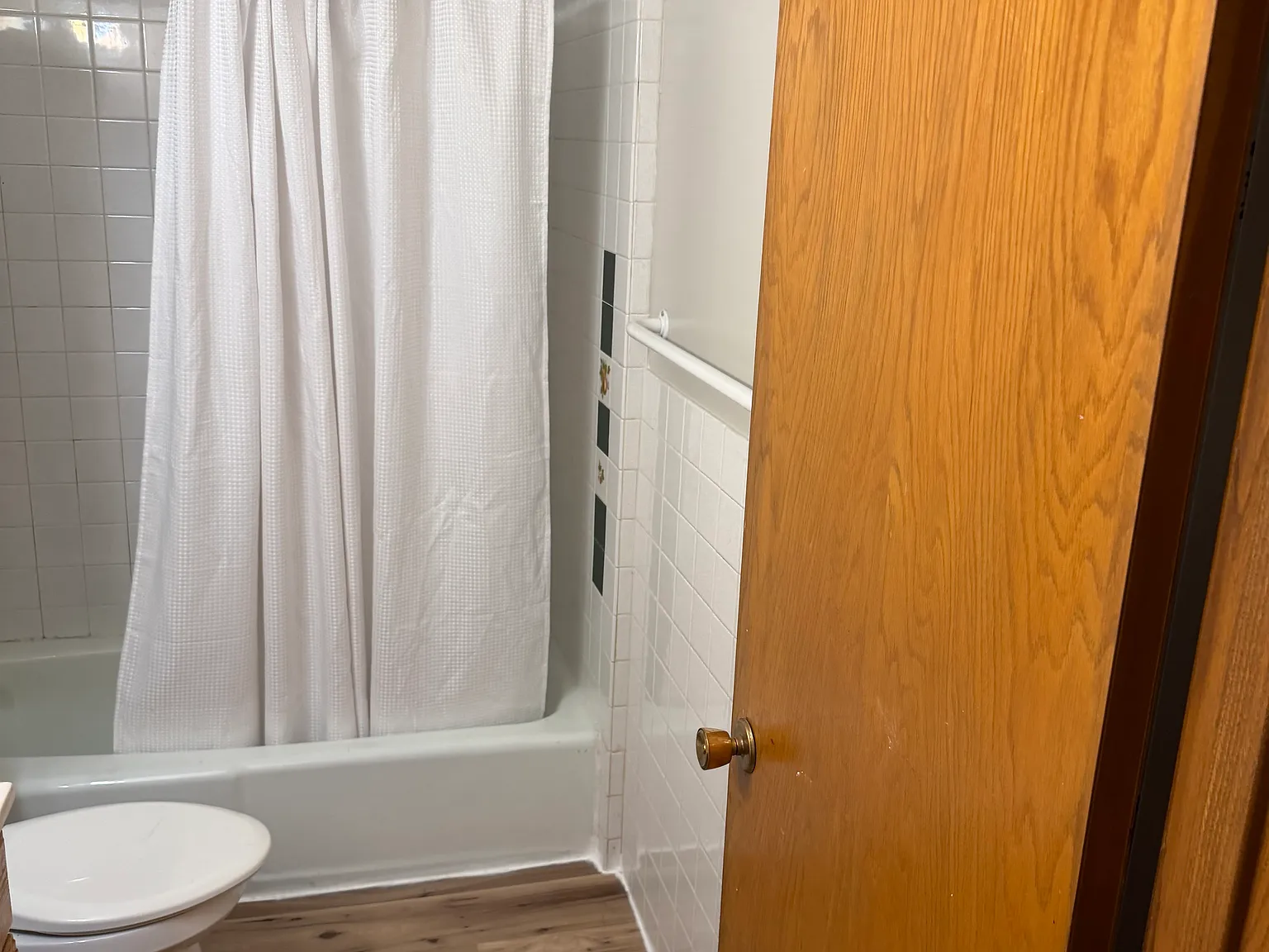 2 bed, 1100 sqft, $1,750 — Photo 4