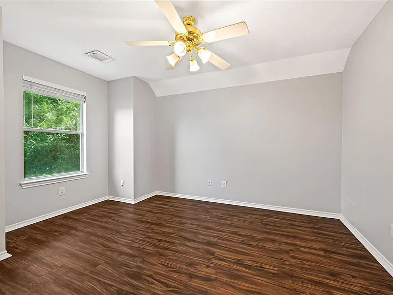 3115 Glenthorpe Ln — Photo 28