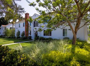 13008 W San Vicente Blvd, Los Angeles, CA 90049