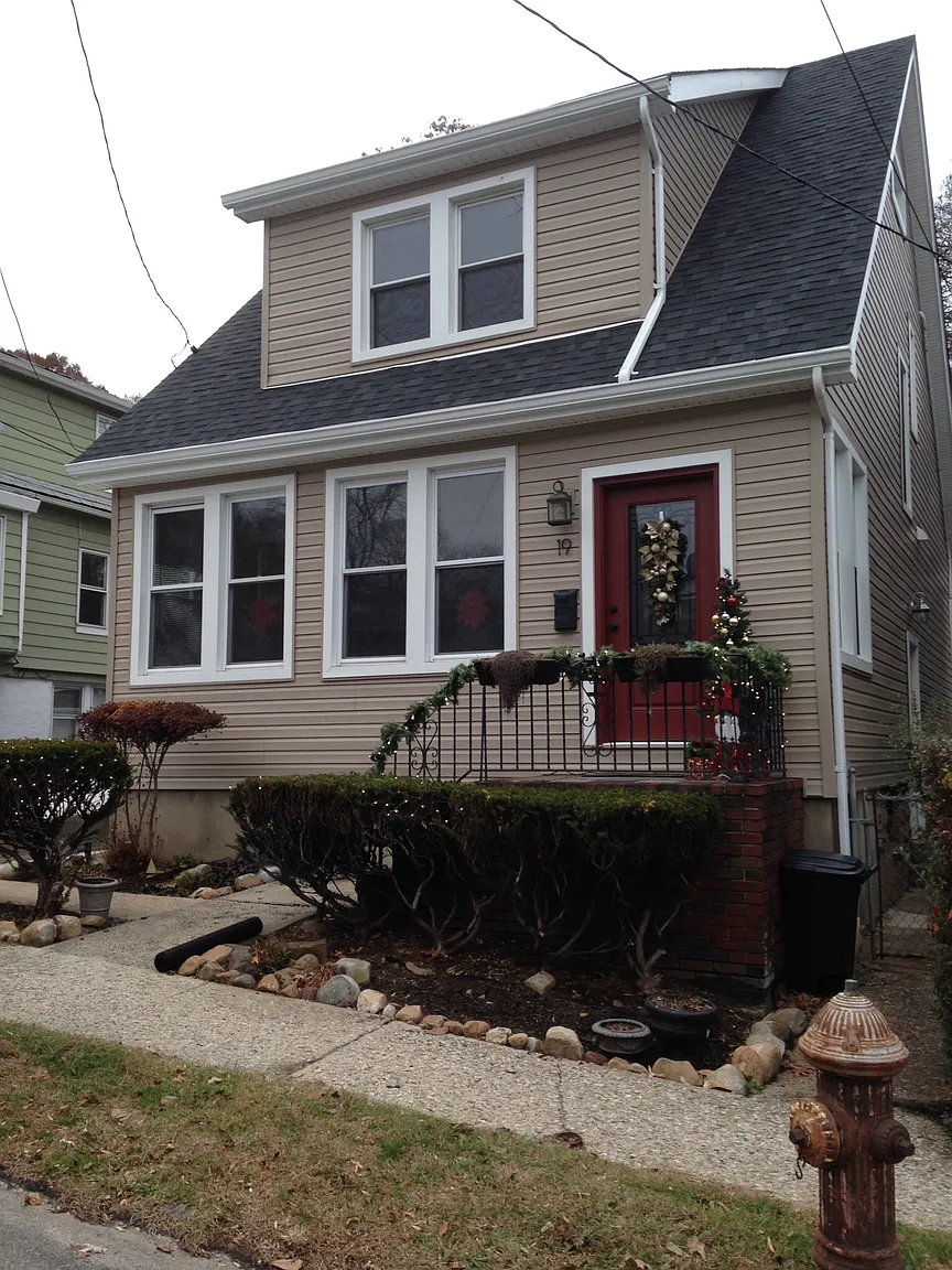 19 Longview Rd photo 1