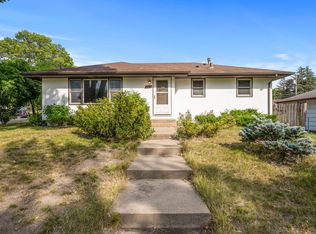 487 12th Ave NW, New Brighton, MN 55112