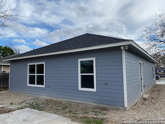 4th image of 1431 Drury Ln
