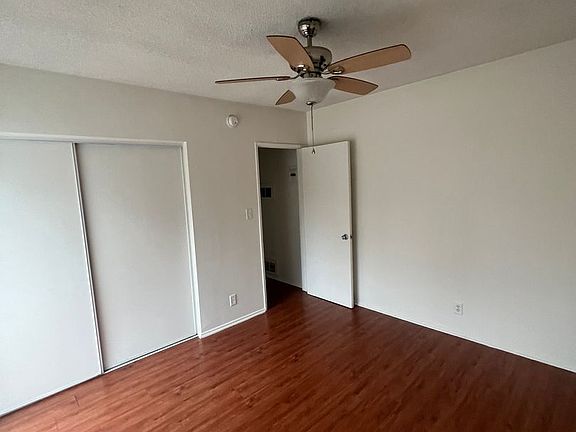 3rd image of 3945 W 8th St APT 2