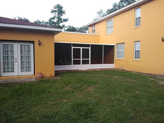 Screened Patio