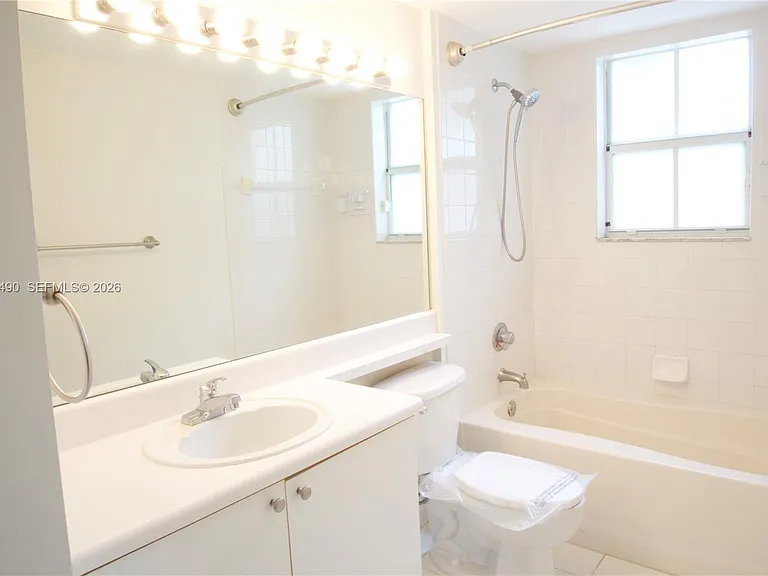 2440 E Preserve Way #102 — Photo 14
