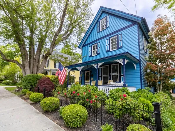 906 Washington St, Cape May, NJ 08204