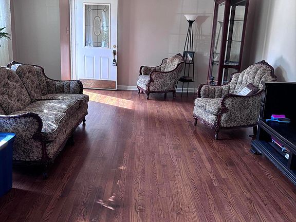 5th image of 313 Cross St