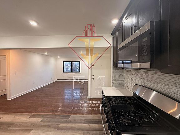 3rd image of 8 Catherine Ct #3