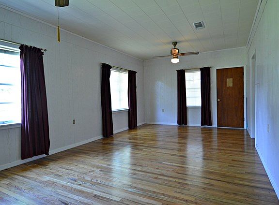4th image of 2311 California St
