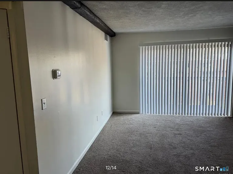 1274 E Main St — Photo 7
