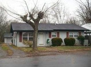 201 Pigeon St, Sevierville, TN 37862