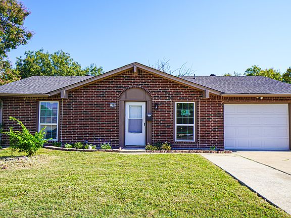 2nd image of 1221 Cove Dr