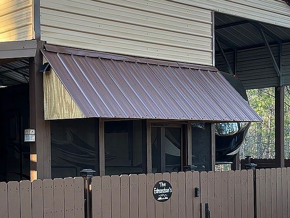 3rd image of 151 32nd St