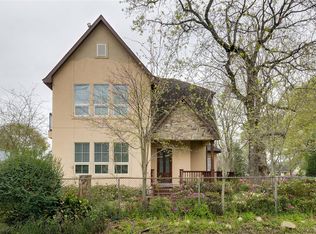 725 Martin St, Houston, TX 77018