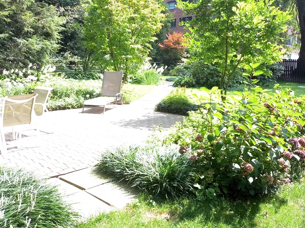 2727 Palisade Avenue image 15 of 18