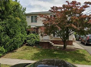 188 N 6th St #2, Saddle Brook, NJ 07663