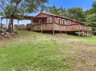 27373 Eagle View Rd, Wister, OK 74966