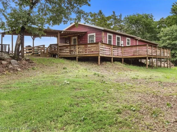 27373 Eagle View Rd, Wister, OK 74966