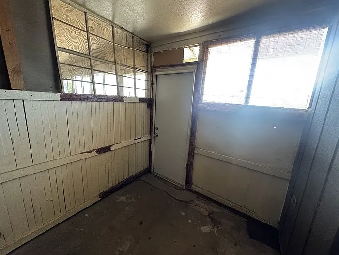 5303 W Thomas Rd — Photo 11