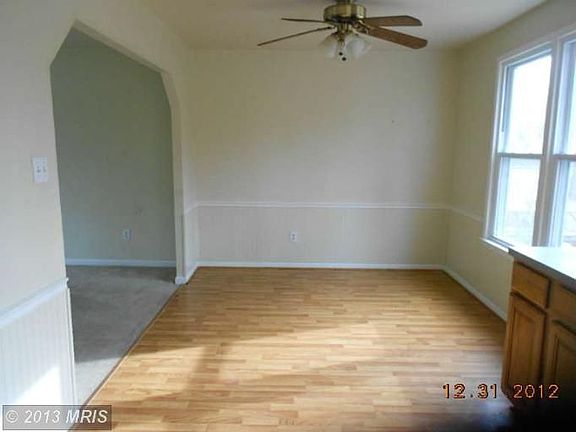 3rd image of 39561 Mason Dr