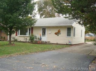 3206 S Spring St, Southern View, IL 62703