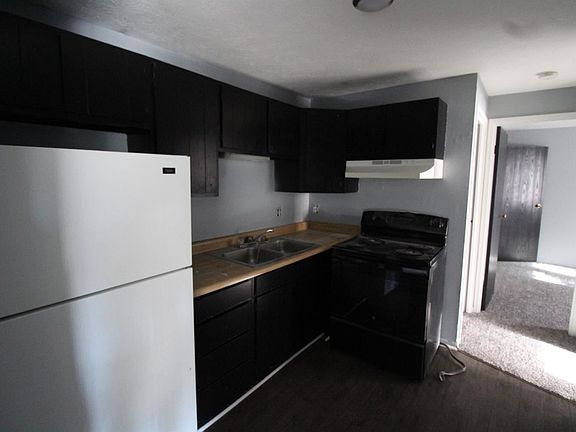 4th image of 2846 Harrison Ave #2