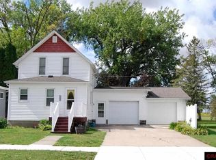 404 North Broadway, Wells, MN 56097