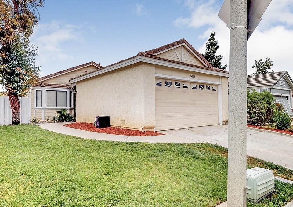 1st image of 27985 Hillpointe Dr