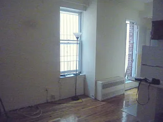 Rented by Picture Realty Inc.