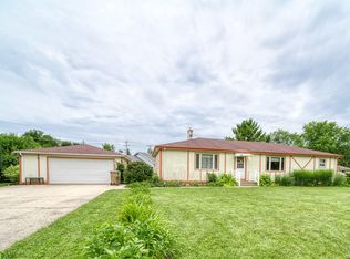 10127 Bain Station Rd, Pleasant Prairie, WI 53158
