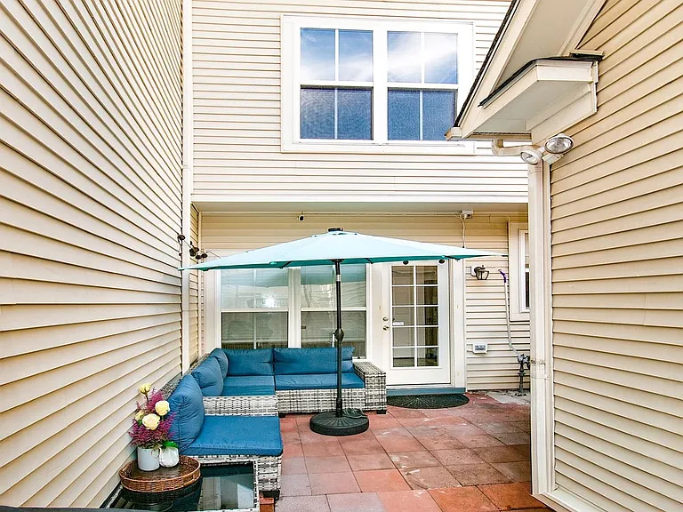 42727 Explorer Dr — Photo 13