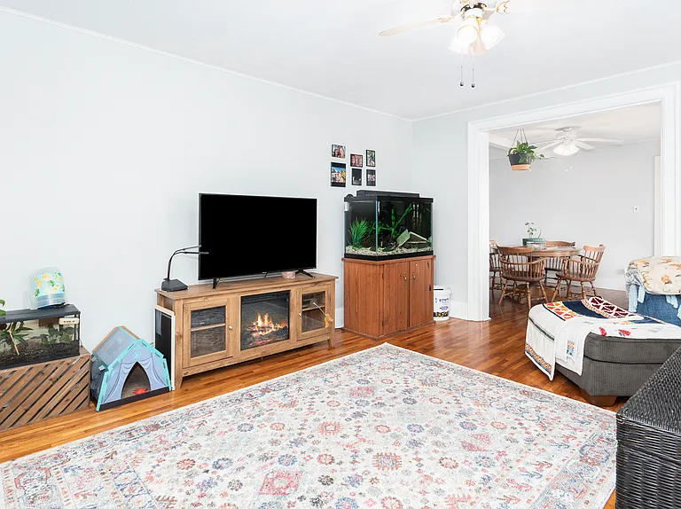 202 N Main St #1 — Photo 10