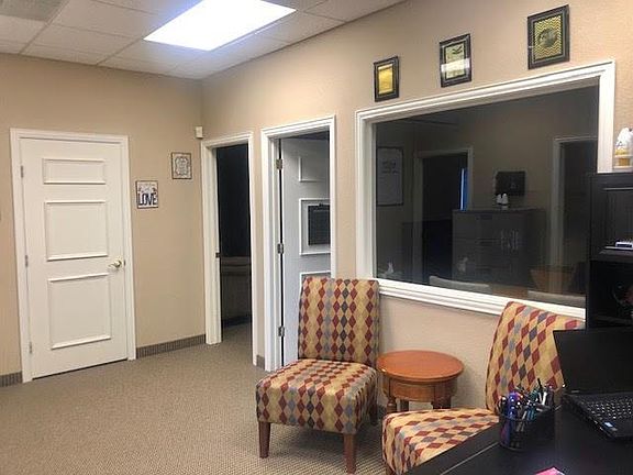 3rd image of 2305 Roosevelt Dr Suite C