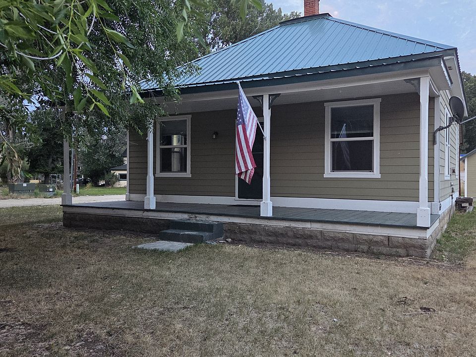 1st image of 504 N Main St