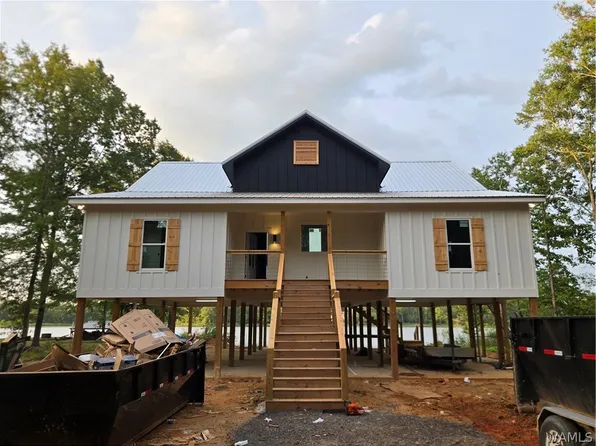 304 Cypress Point Dr, Akron, AL 35441