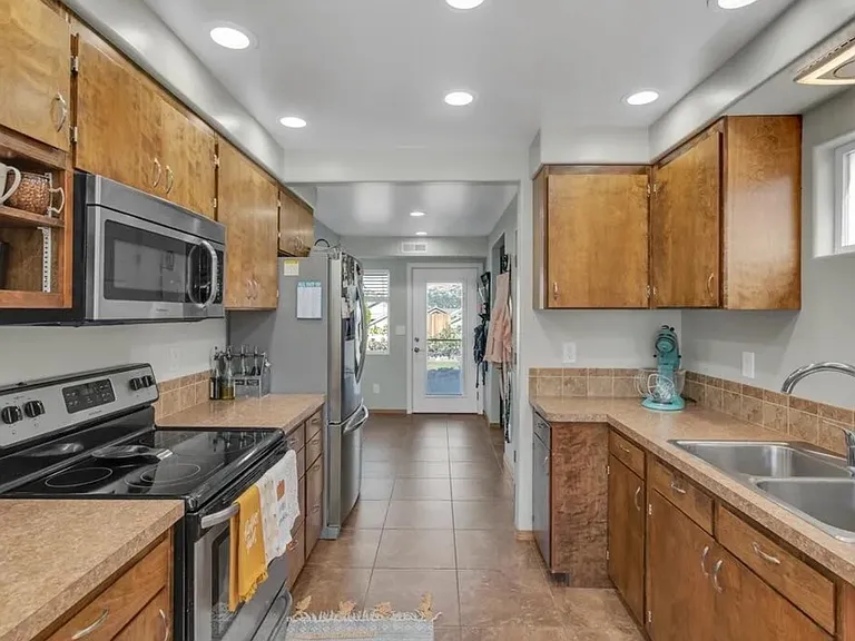 339 Methow St #A — Photo 6