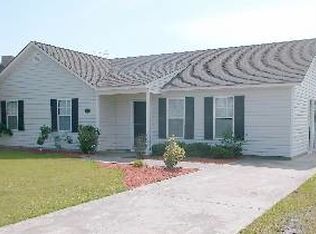 313 Foxhall Rd, Newport, NC 28570