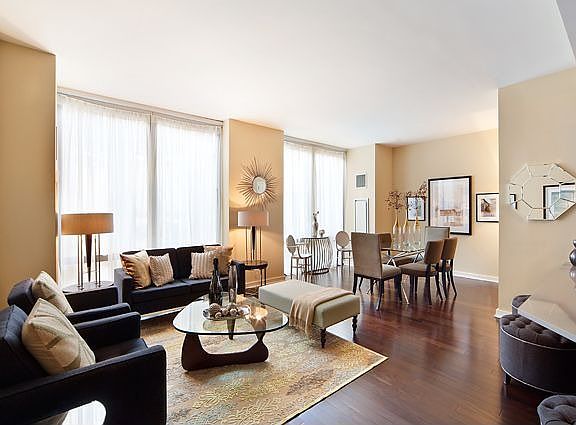2nd image of 130 W 19th St APT 7E