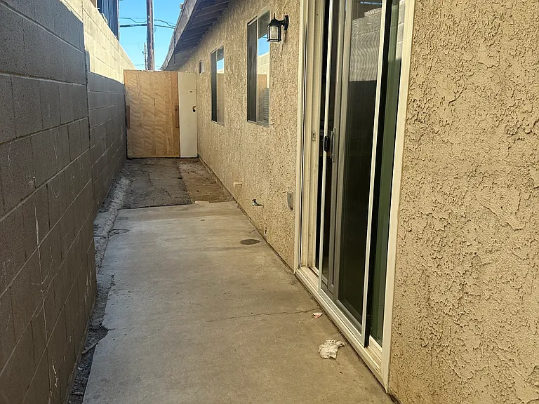 15392 Bear Valley Rd #3 — Photo 10