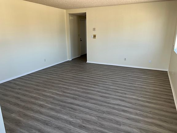 3rd image of 1220 S Leland St #7