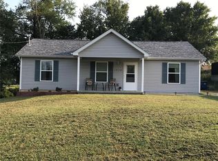 1250 Casey Ave, Saint Clair, MO 63077