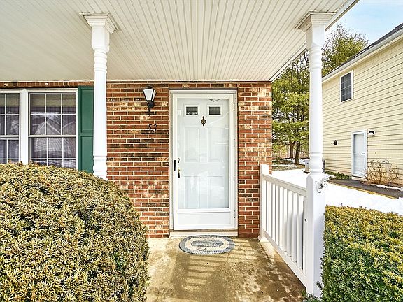 3rd image of 53 Fairway Dr #53