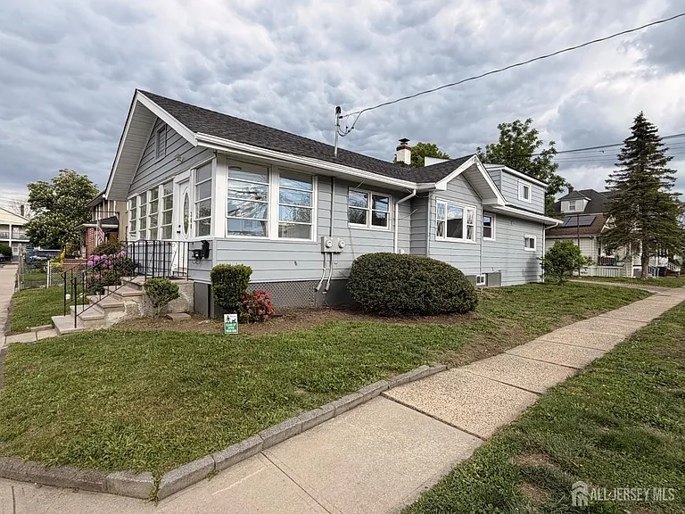 388 New Hampshire Ln #2 — Photo 4