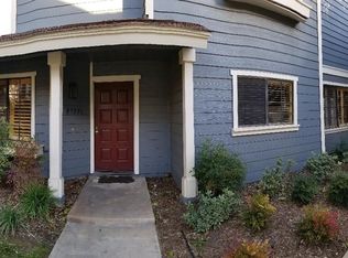 8723 1/2 Pine Crest Pl, Rancho Cucamonga, CA 91730