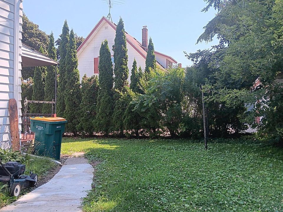 253 South Main STREET UNIT 255, Saukville, WI 53080 MLS 1843647 Zillow