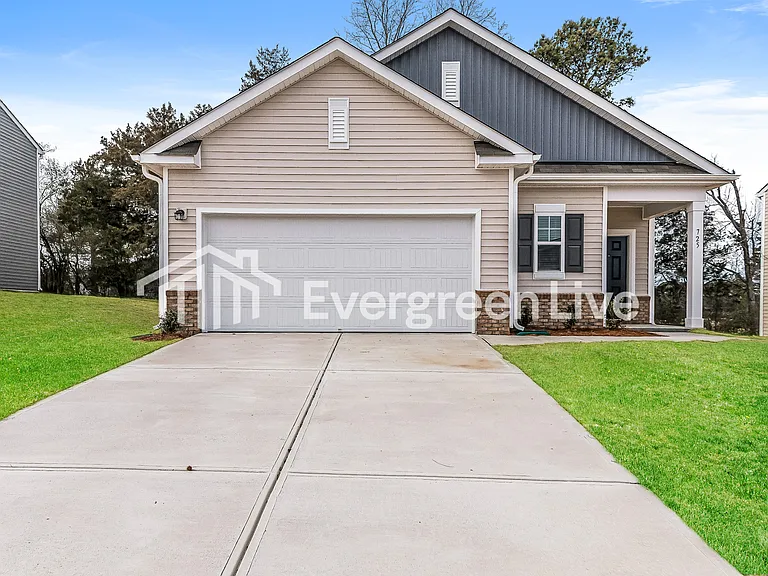 725 Shepard Rock Dr — Photo 2